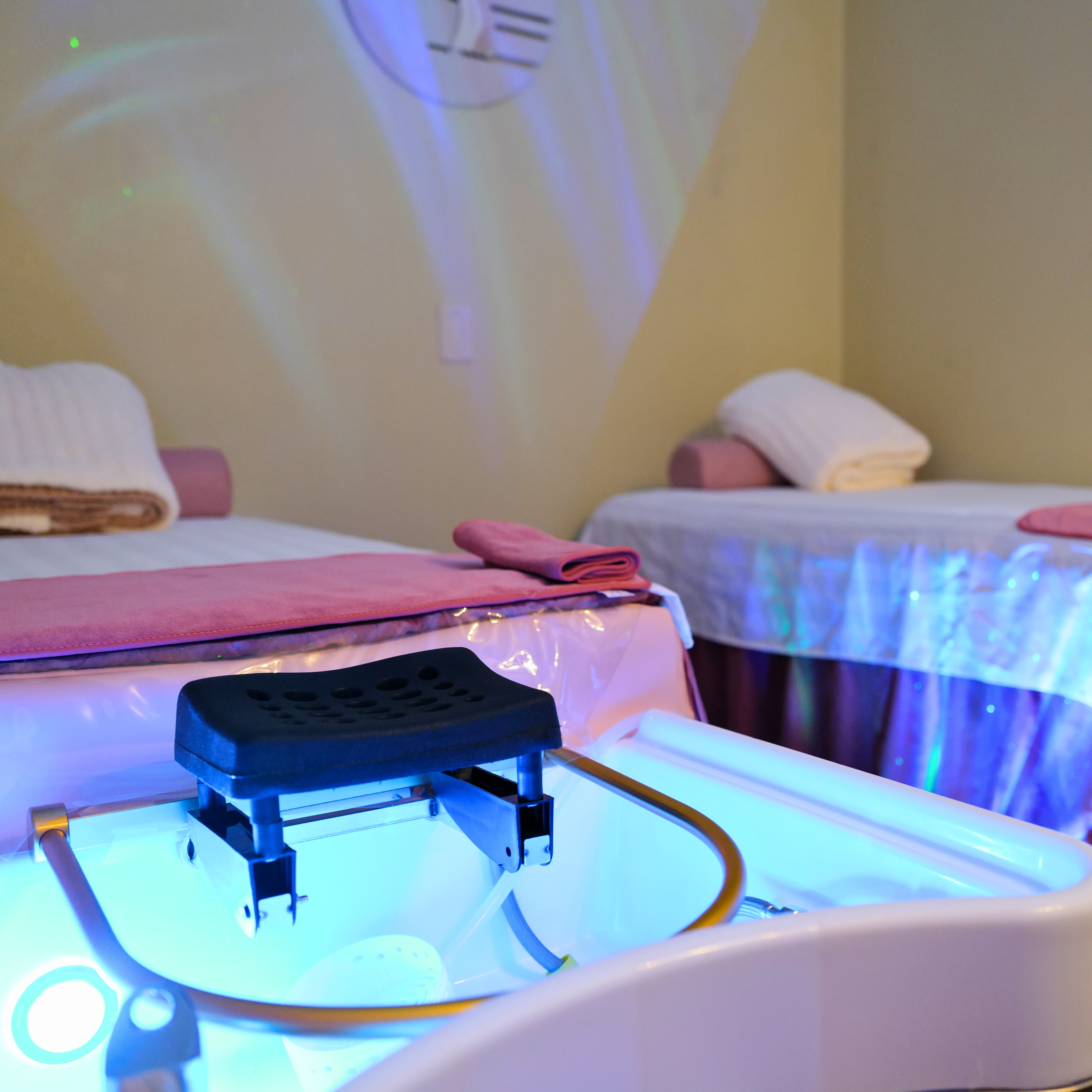 Head Spa Room