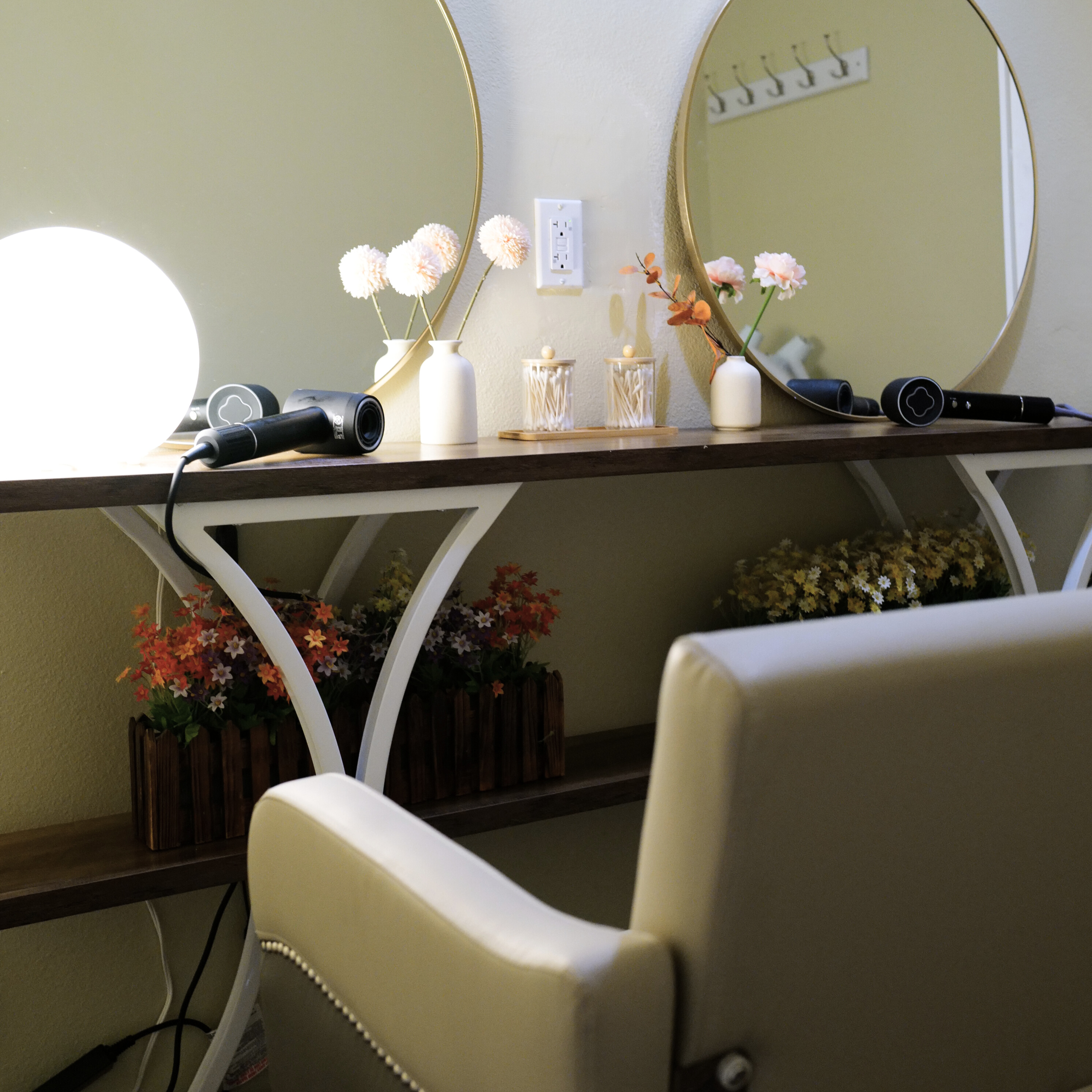 Hair Salon Room